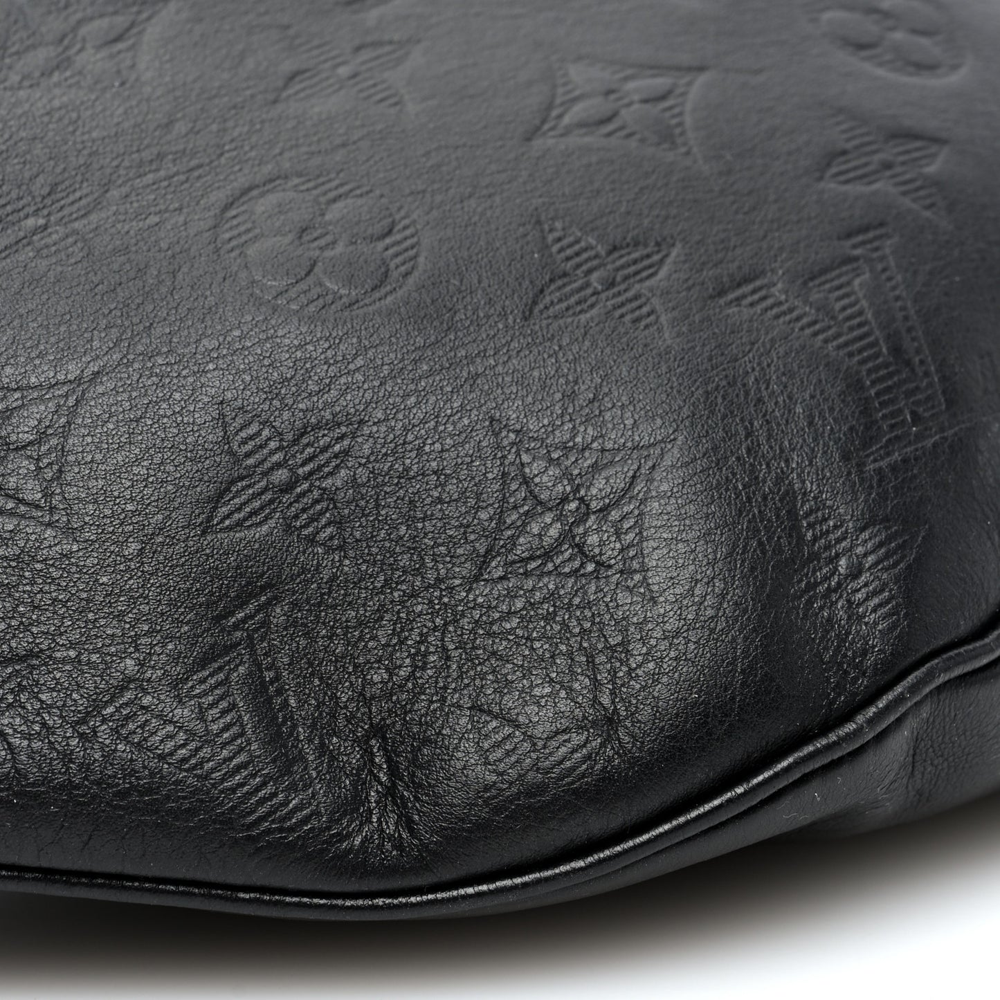 Calfskin Monogram Shadow Discovery Bumbag Black