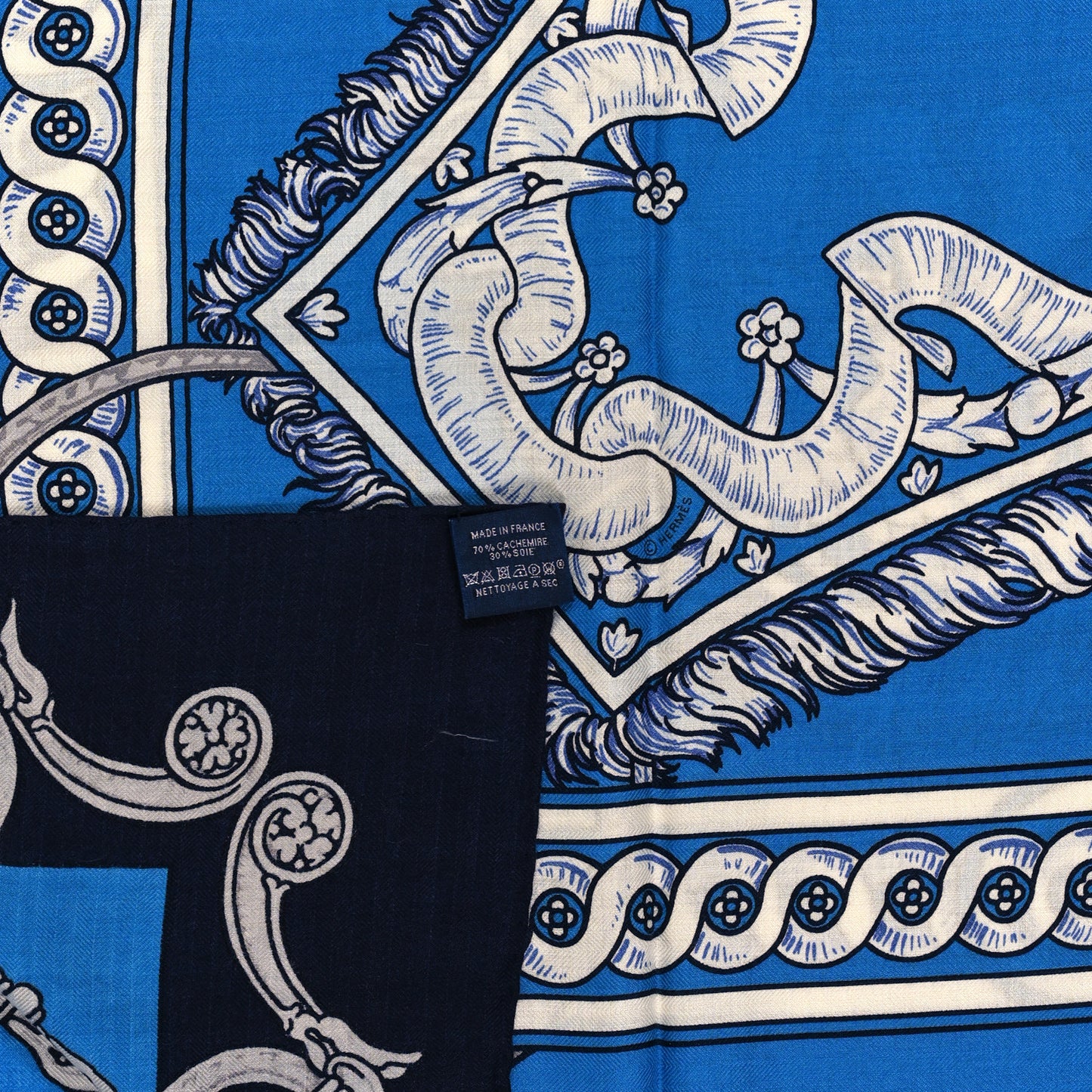 Cashmere Silk Bride De Cour Remix Shawl 140 Bleu Marine Cobalt Gold