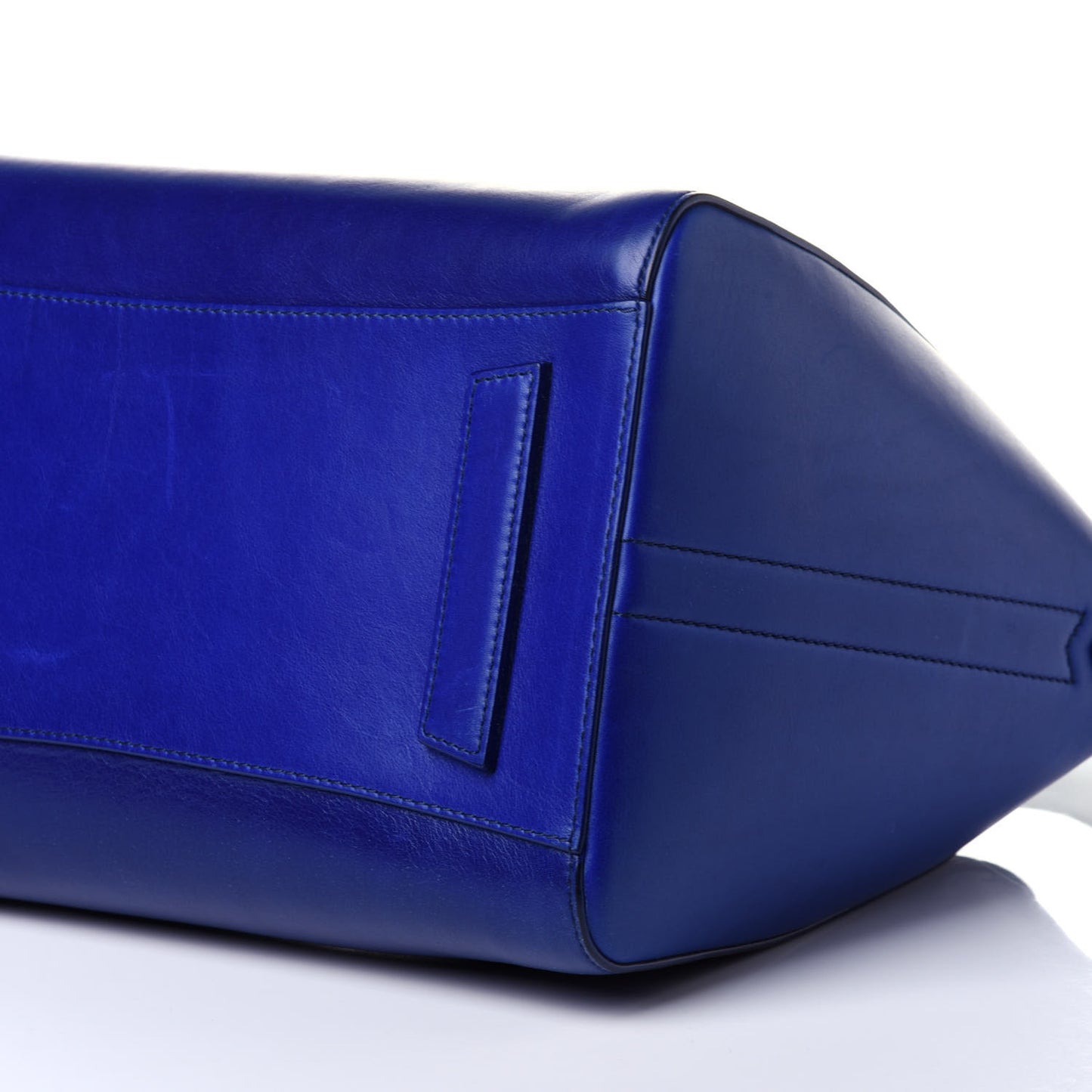 Calfskin 3D Stud Medium Antigona Royal Blue