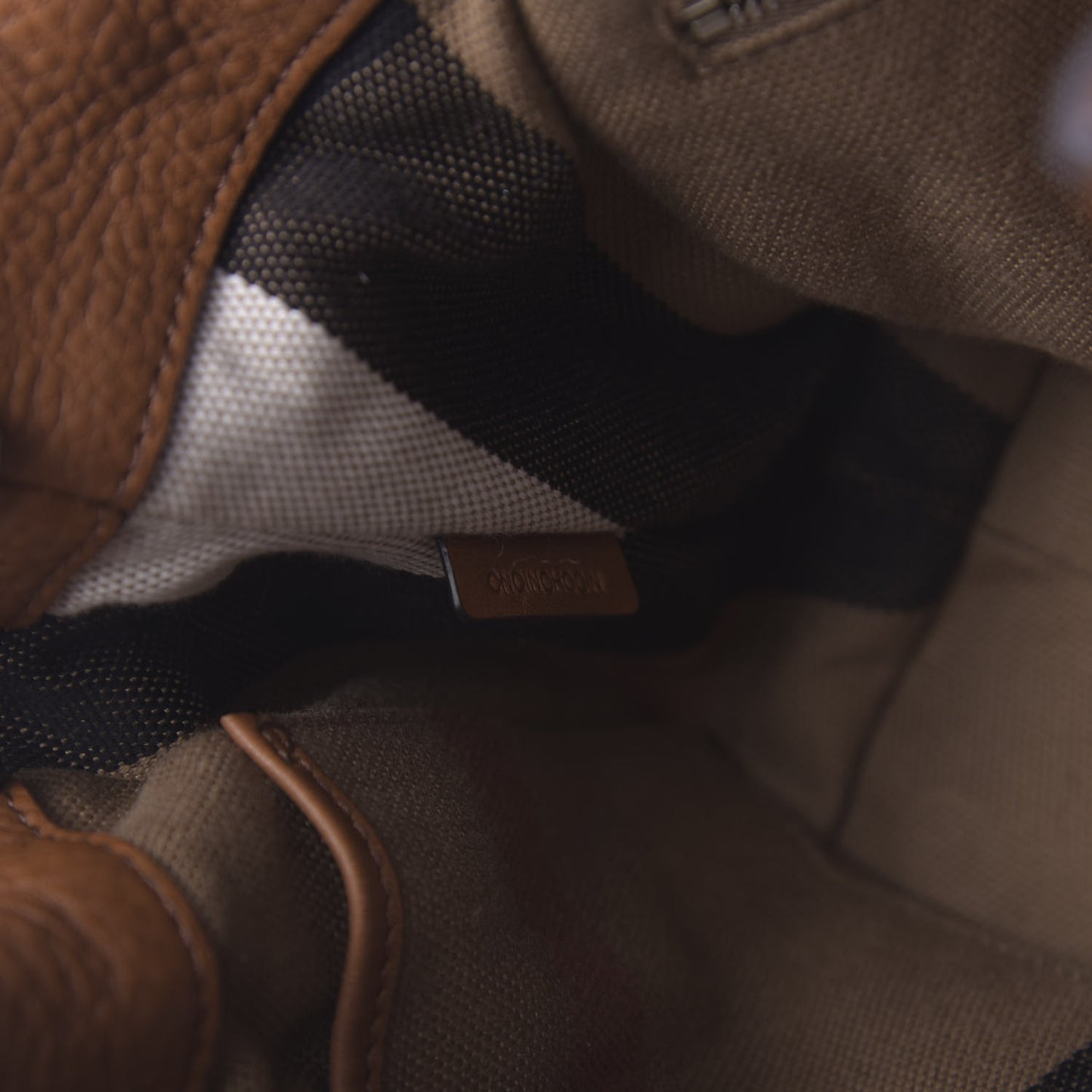 Grainy Calfskin House Check Small Maidstone Saddle Brown
