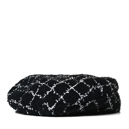 Chanel Tweed Beret Hat M Black White 3 of 6