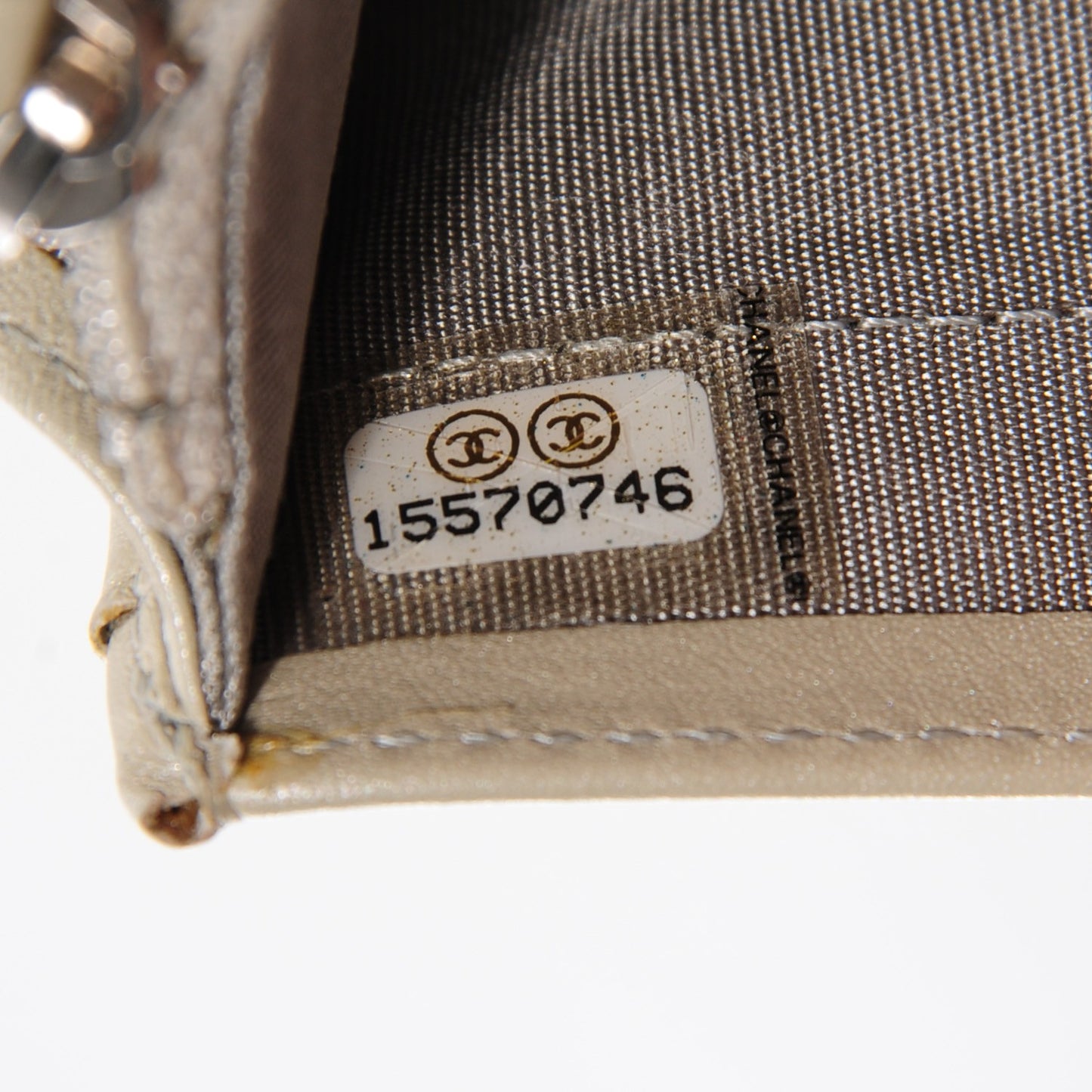 Caviar Sevruga Yen Wallet Pearl