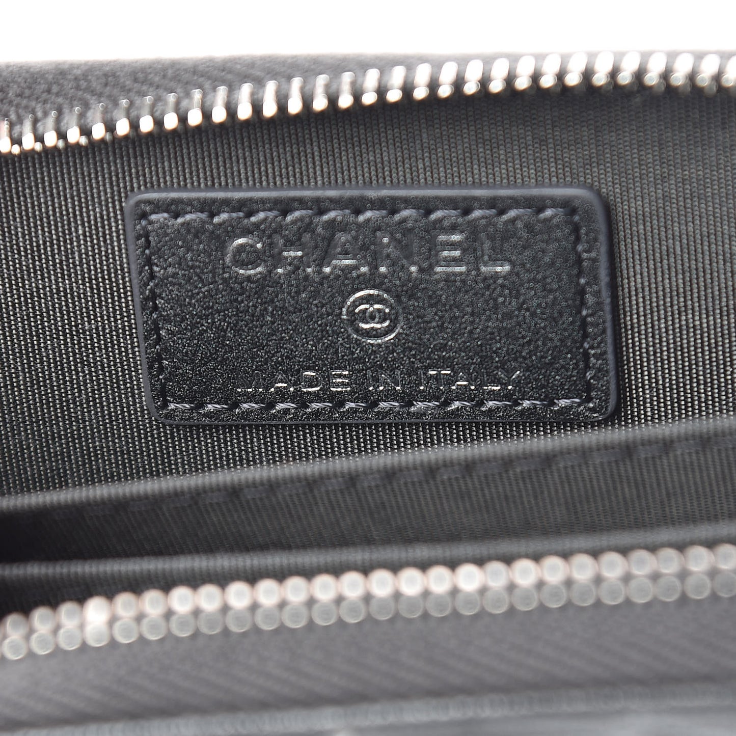 Goatskin Camellia Embossed Zip Coin Purse Anthracite