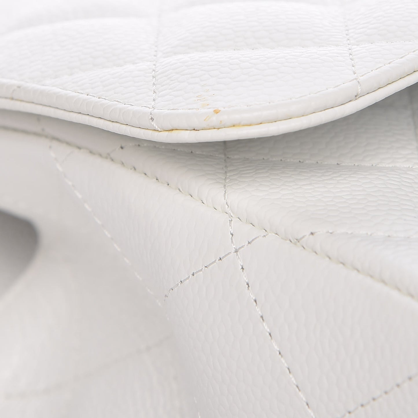 Caviar Quilted Jumbo Single Flap White