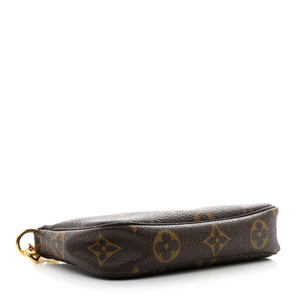 Louis Vuitton Monogram Mini Pochette Accessories 4 of 7