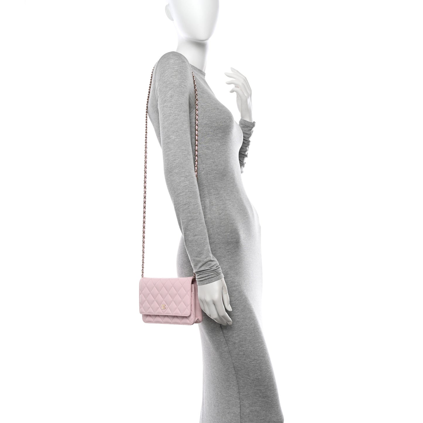 Caviar Quilted Wallet on Chain WOC Light Pink