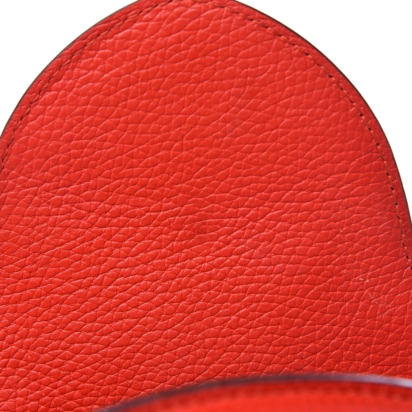 Taurillon Capucines MM Rubis