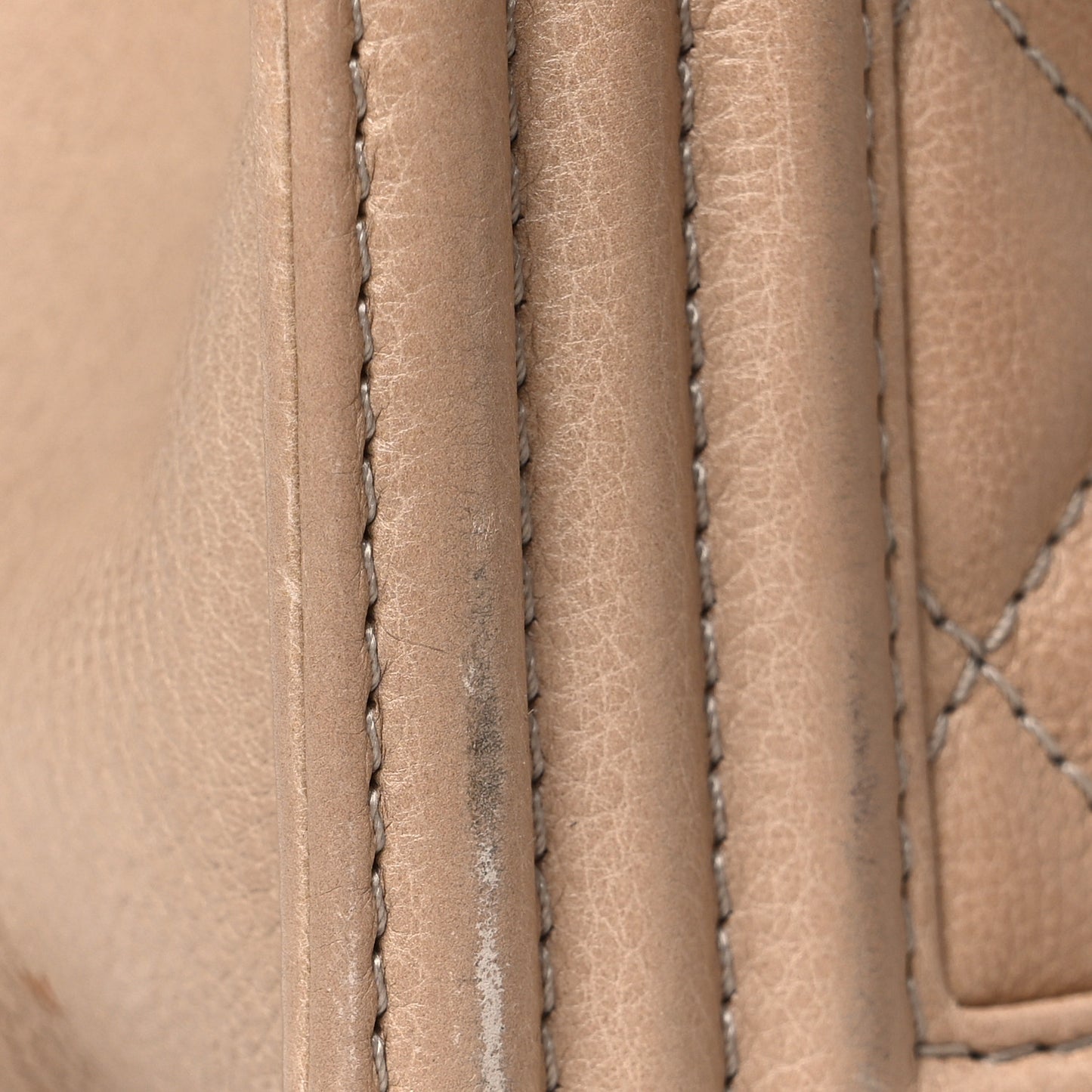 Lambskin Quilted Medium Boy Flap Beige