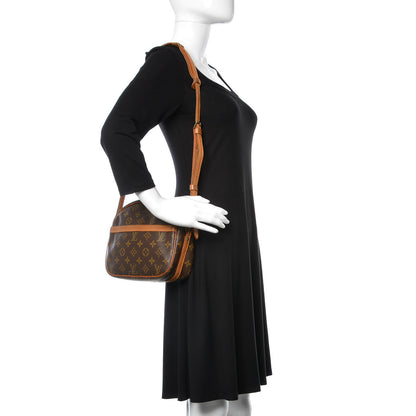 Louis Vuitton Monogram Sac Senlis 2 of 11