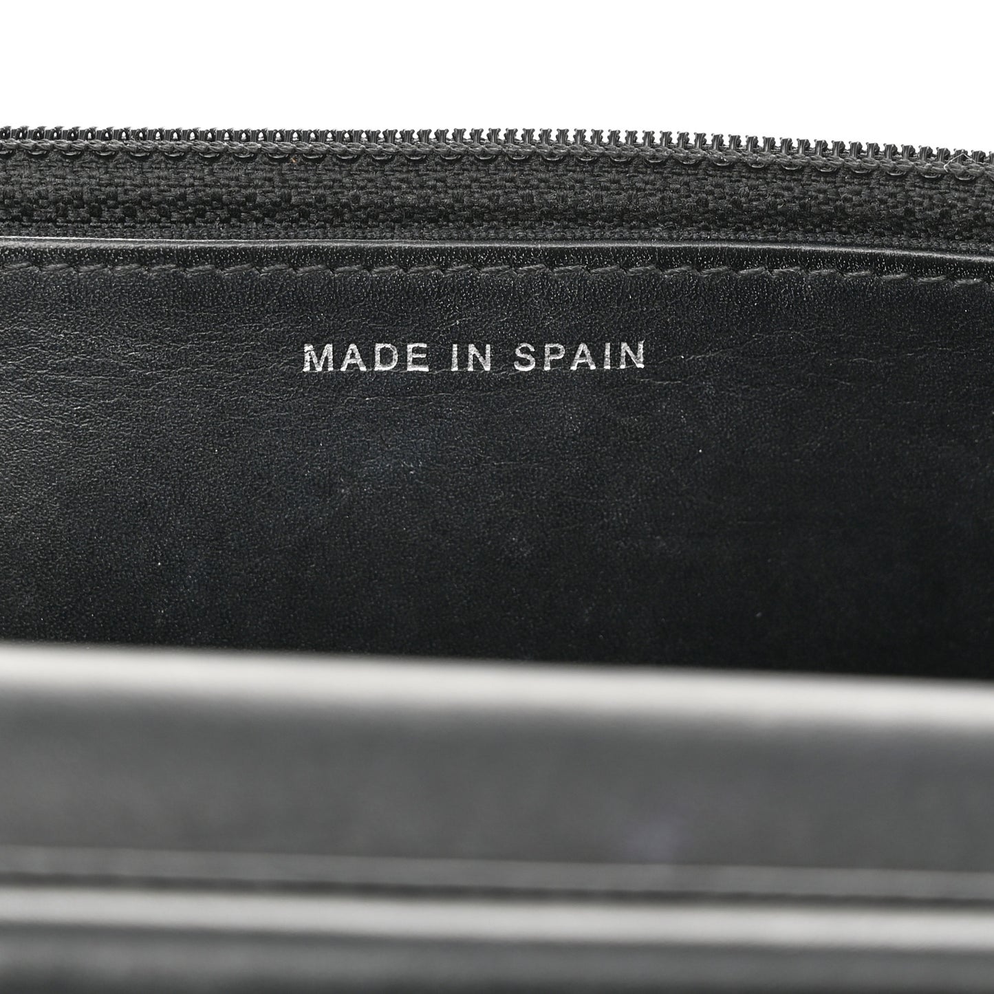 Patent Quilted Wallet On Chain WOC Black