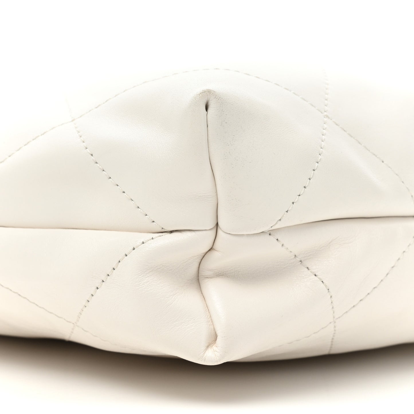 Shiny Calfskin Quilted Small Rainbow Chanel 22 White