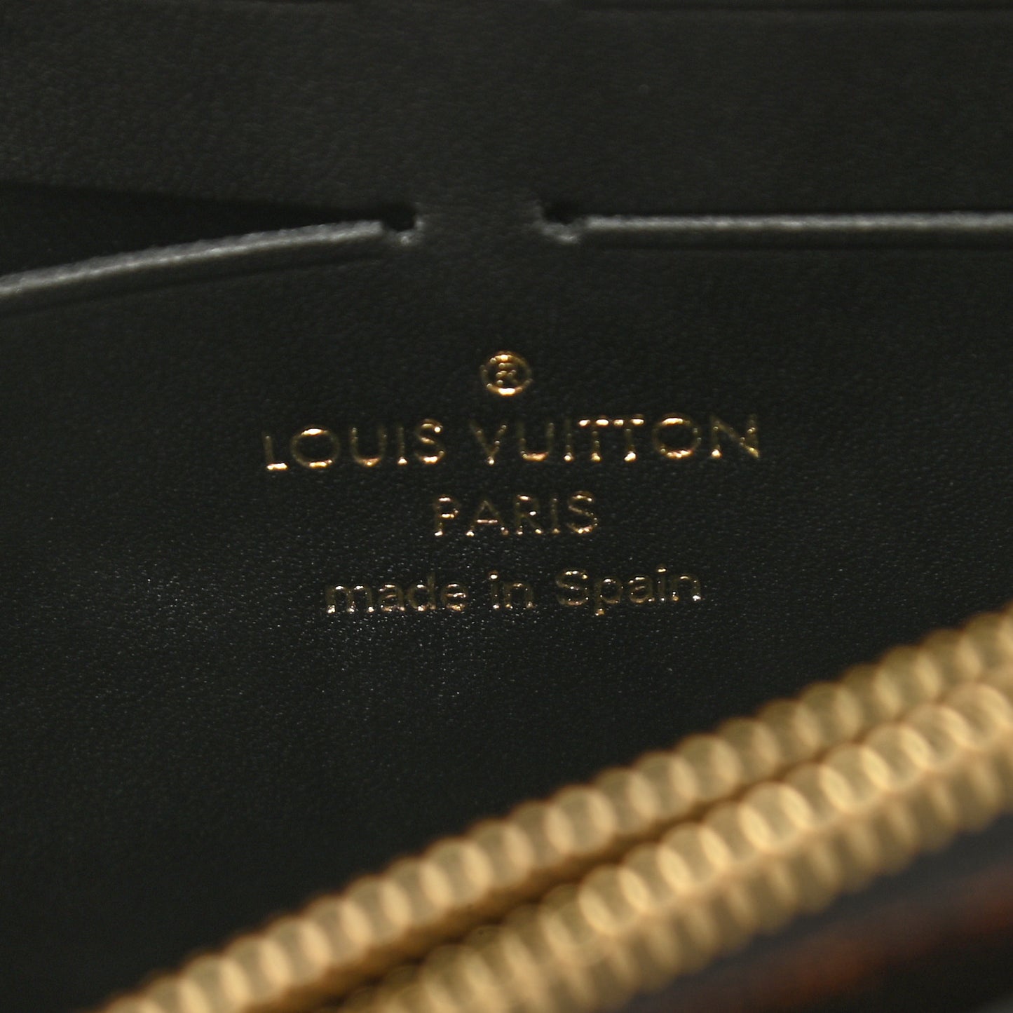 Damier Ebene Vavin Chain Wallet Black