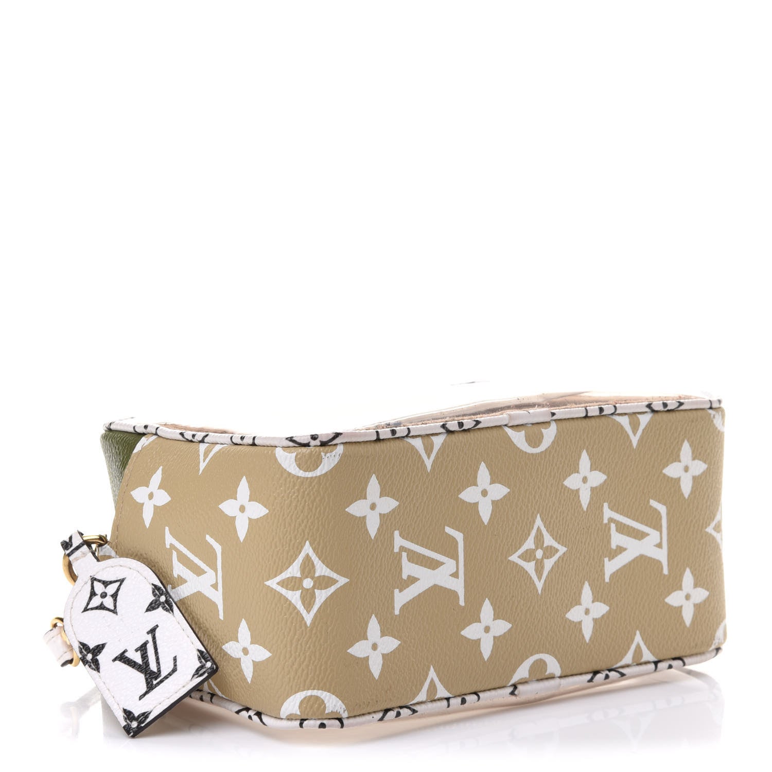 Louis Vuitton Monogram Giant Beach Pouch Kaki 4 of 10