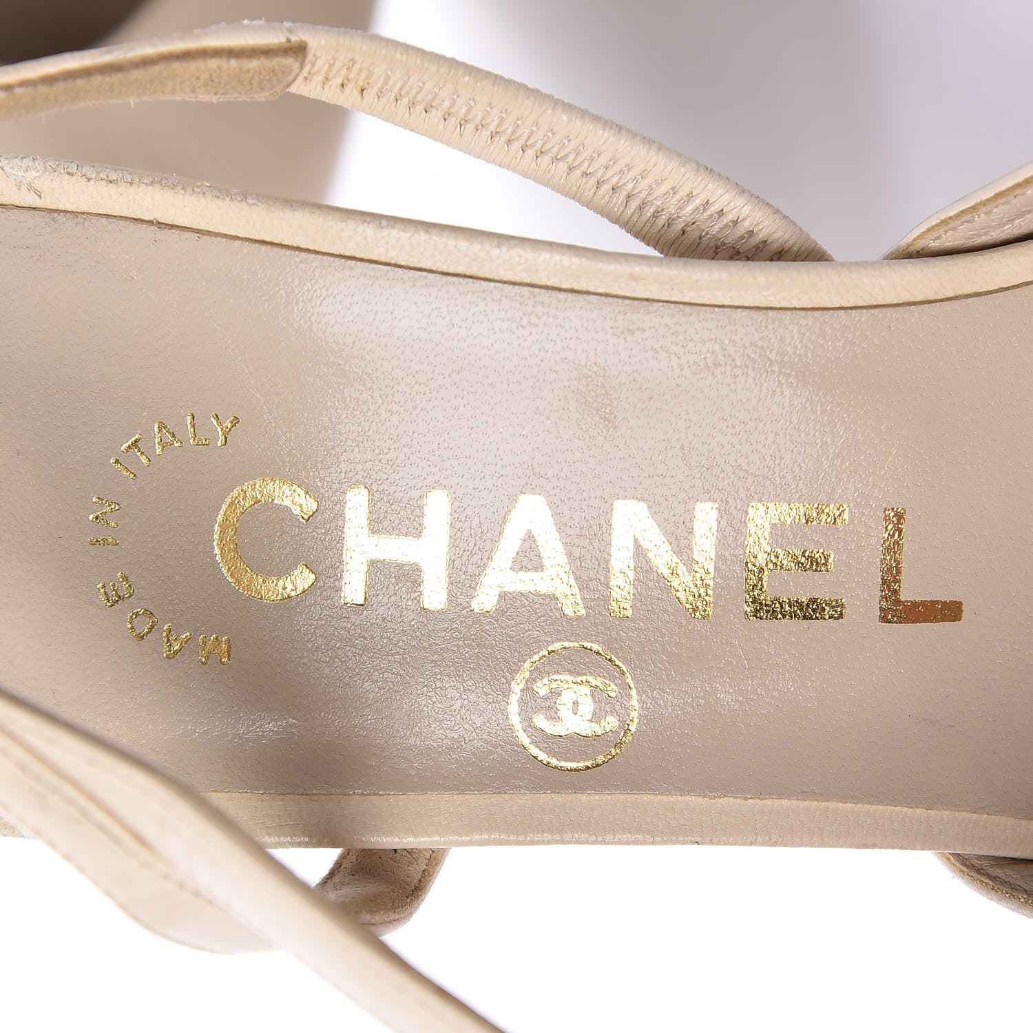 Chanel Lambskin Cap Toe CC Slingback Sandals 35.5 White Beige 7 of 17
