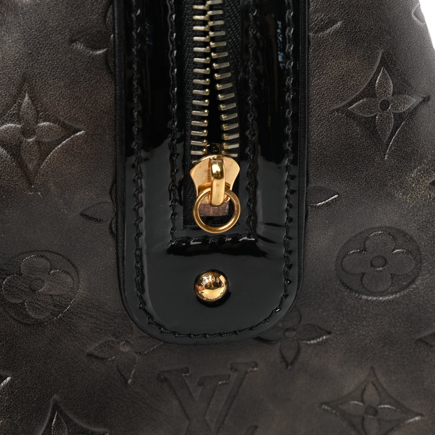 Monogram Embossed Cuir Alizee Gris