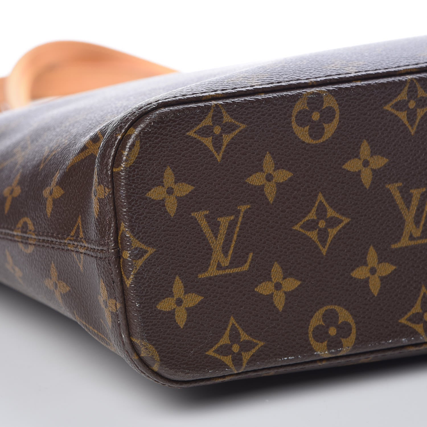 Louis Vuitton Monogram Luco 8 of 10