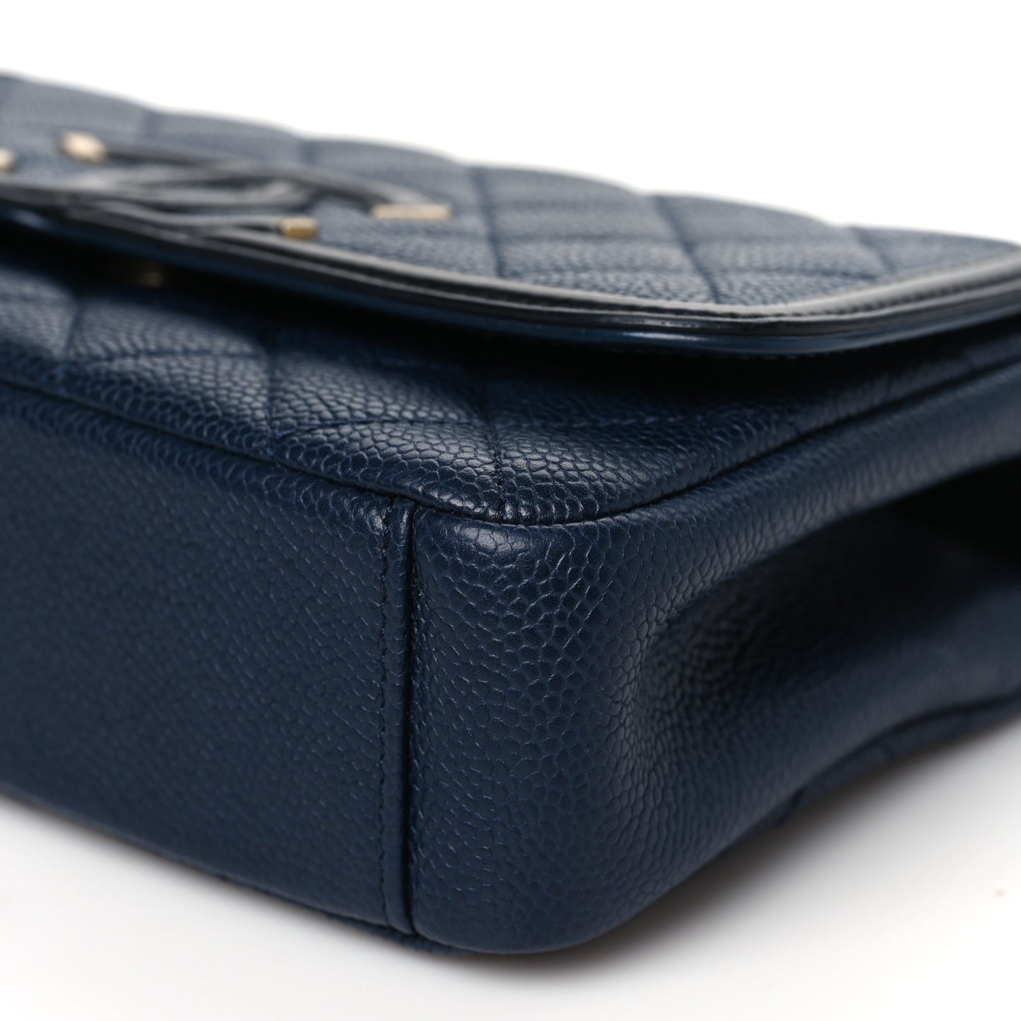 Caviar Quilted Small CC Filigree Flap Navy Black