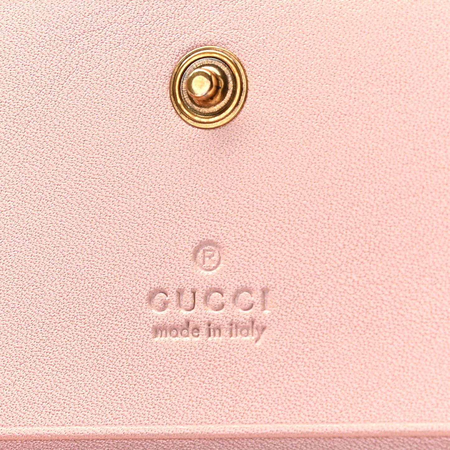 Calfskin Matelasse GG Marmont Card Case Perfect Pink