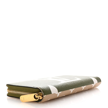 Louis Vuitton Monogram Giant Zippy Wallet Kaki White 4 of 6