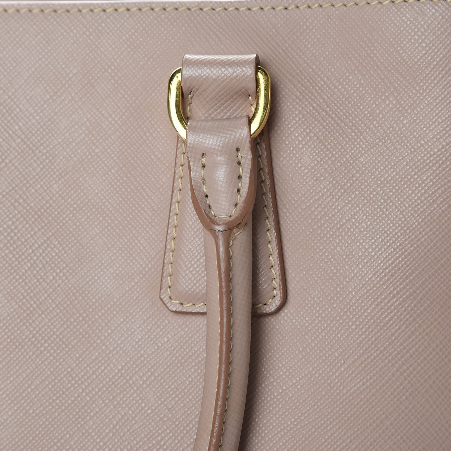 Saffiano Lux Medium Tote Cammeo