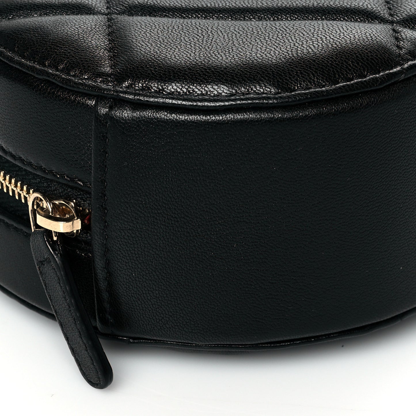 Shiny Goatskin Quilted Chanel 19 Round Clutch With Chain Black