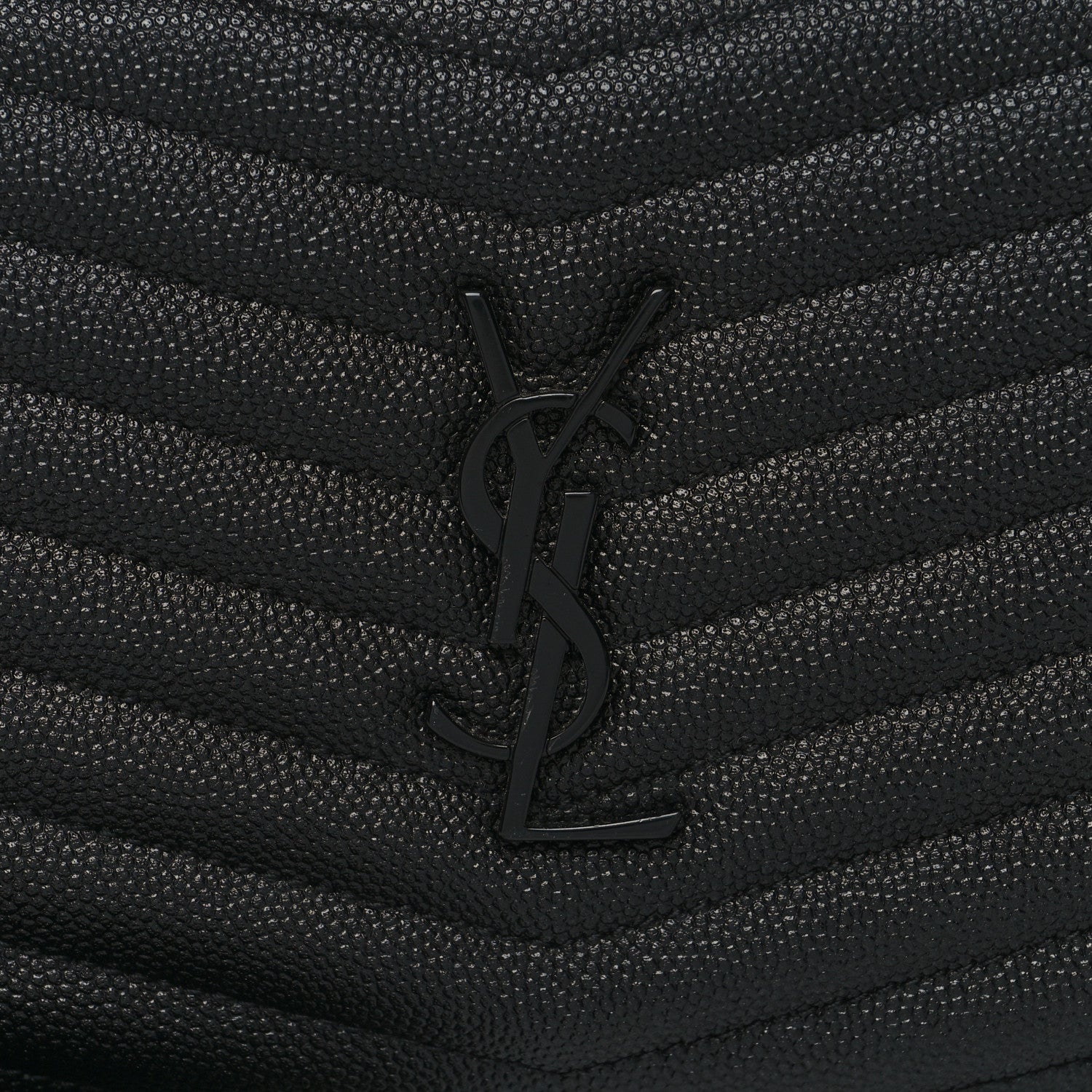 Saint Laurent Grain De Poudre Matelasse Monochrome Monogram Mini Lou Camera Bag Black 8 of 10