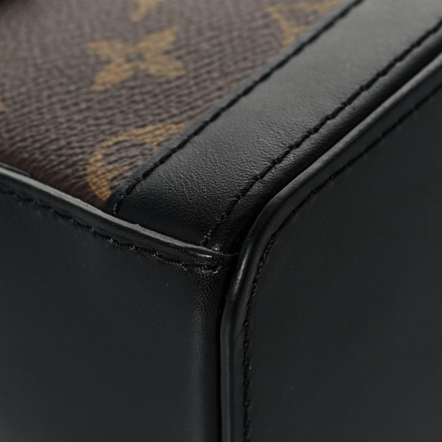 Monogram Dora Nano Black