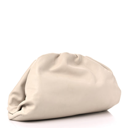 Bottega Veneta Smooth Butter Calf The Pouch Oversized Clutch Plaster 3 of 15