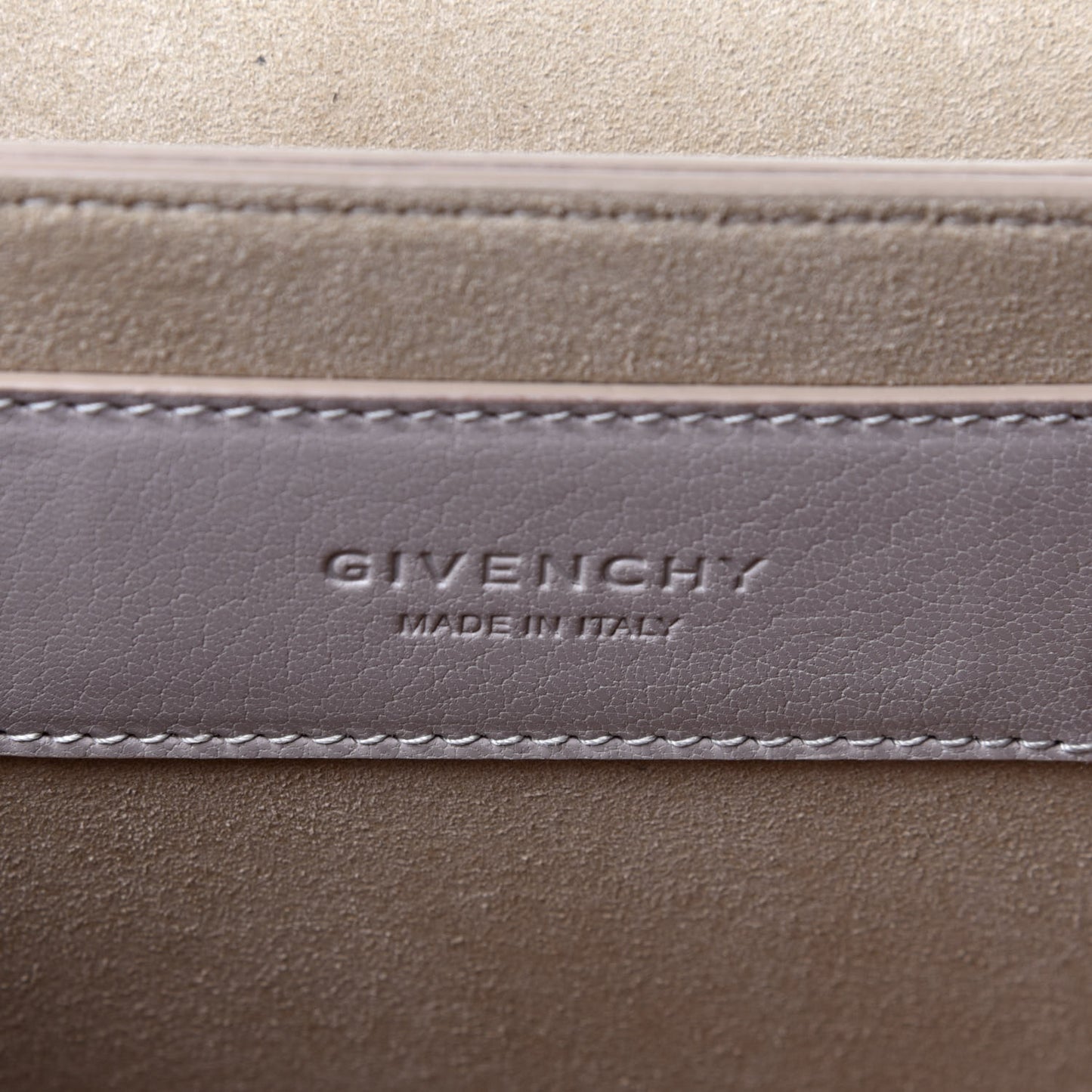 Goatskin Quilted Small GV3 Shoulder Bag Natural
