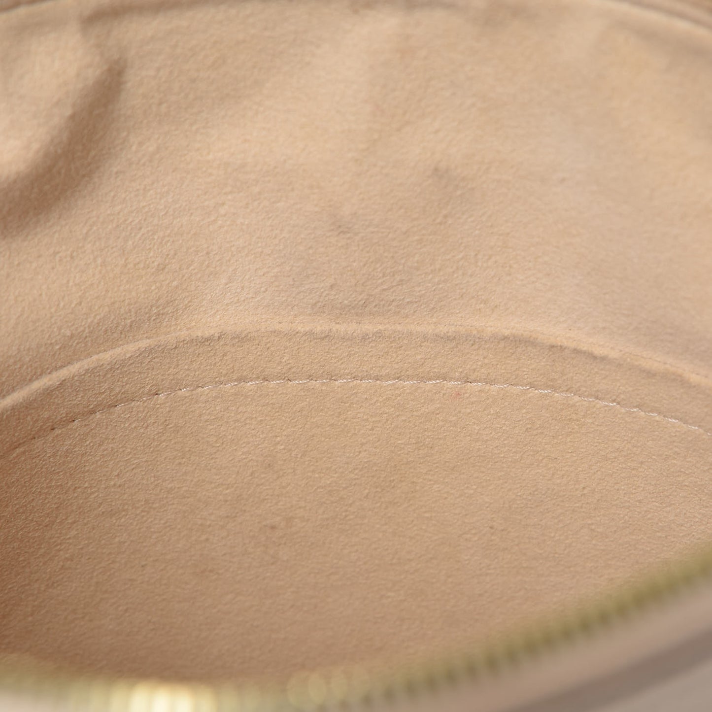 Monogram Pallas Full Creme