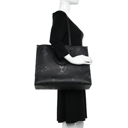 Louis Vuitton Empreinte Monogram Giant Onthego GM Black 2 of 12