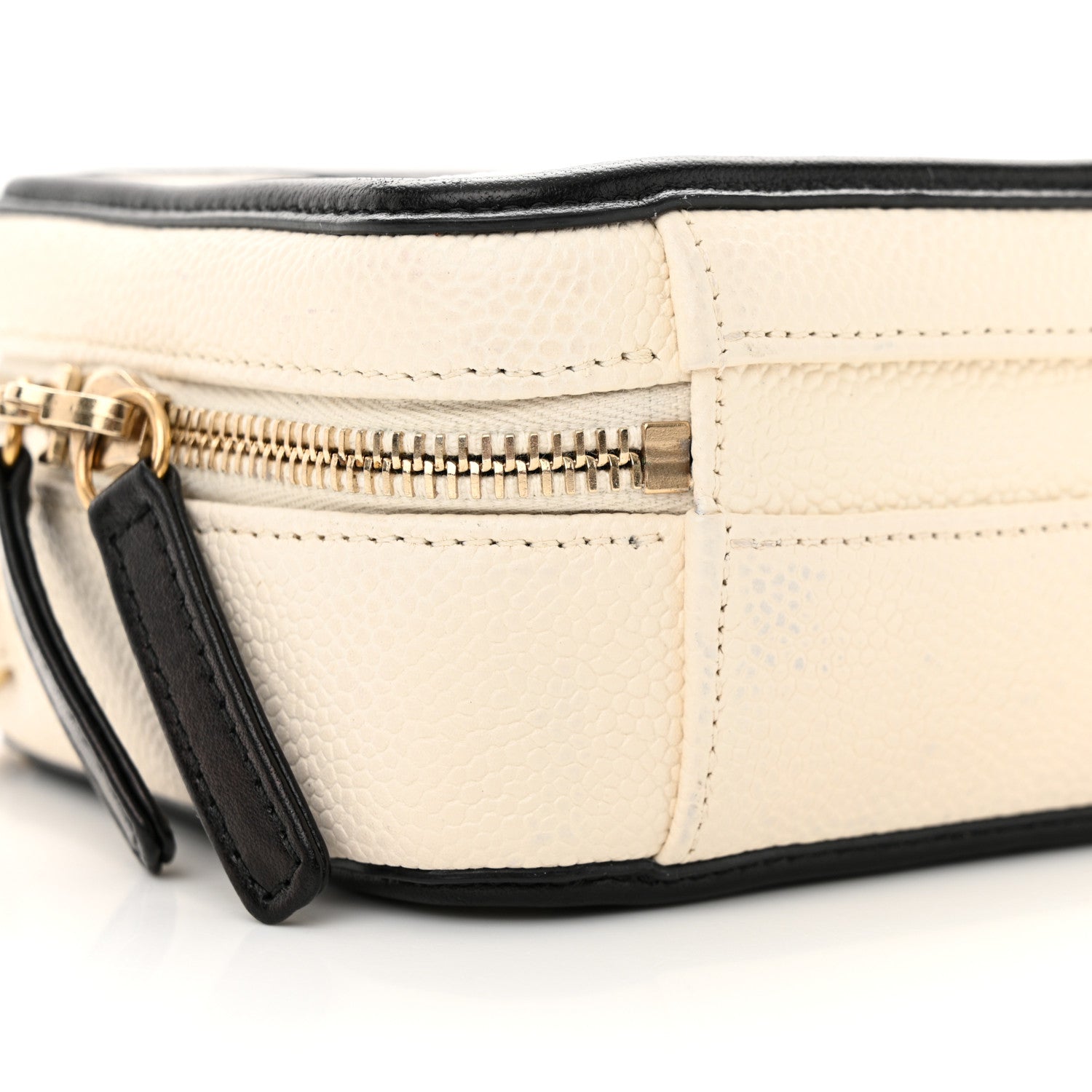 Chanel Caviar Quilted Small CC Filigree Vanity Case White Black 9 of 12