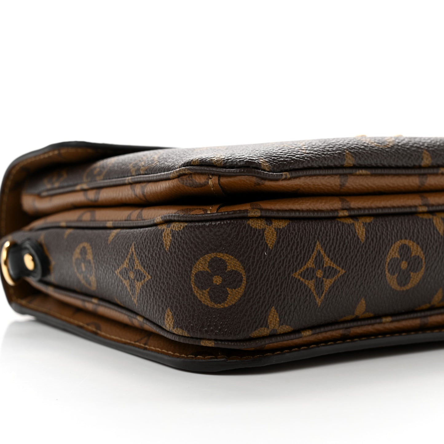 Reverse Monogram Pochette Metis