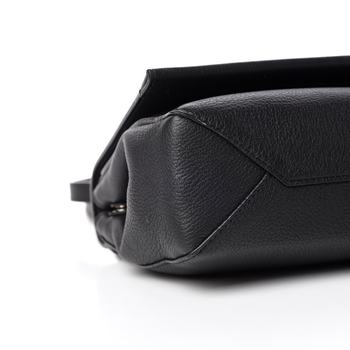 Calfskin Lockme II Chain Bag BB Black