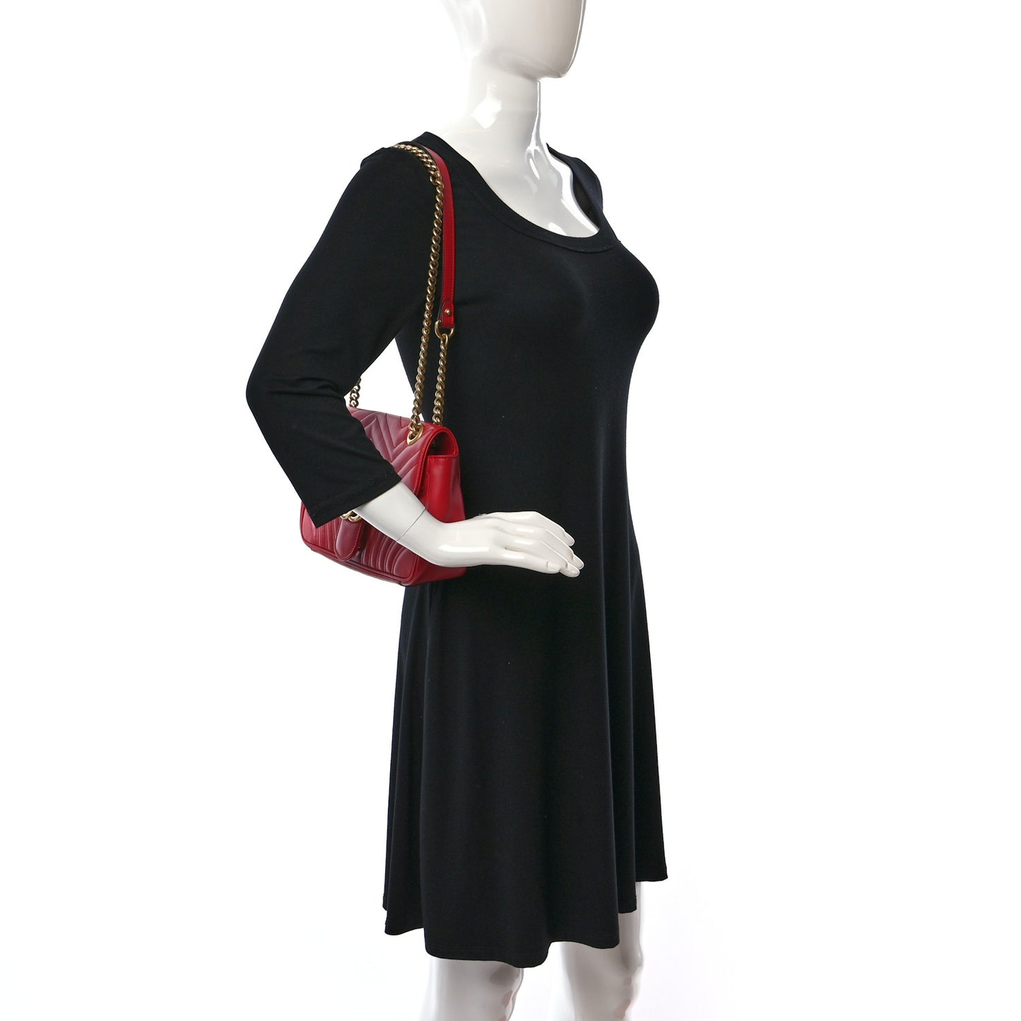 Calfskin Matelasse Small GG Marmont Shoulder Bag Hibiscus Red