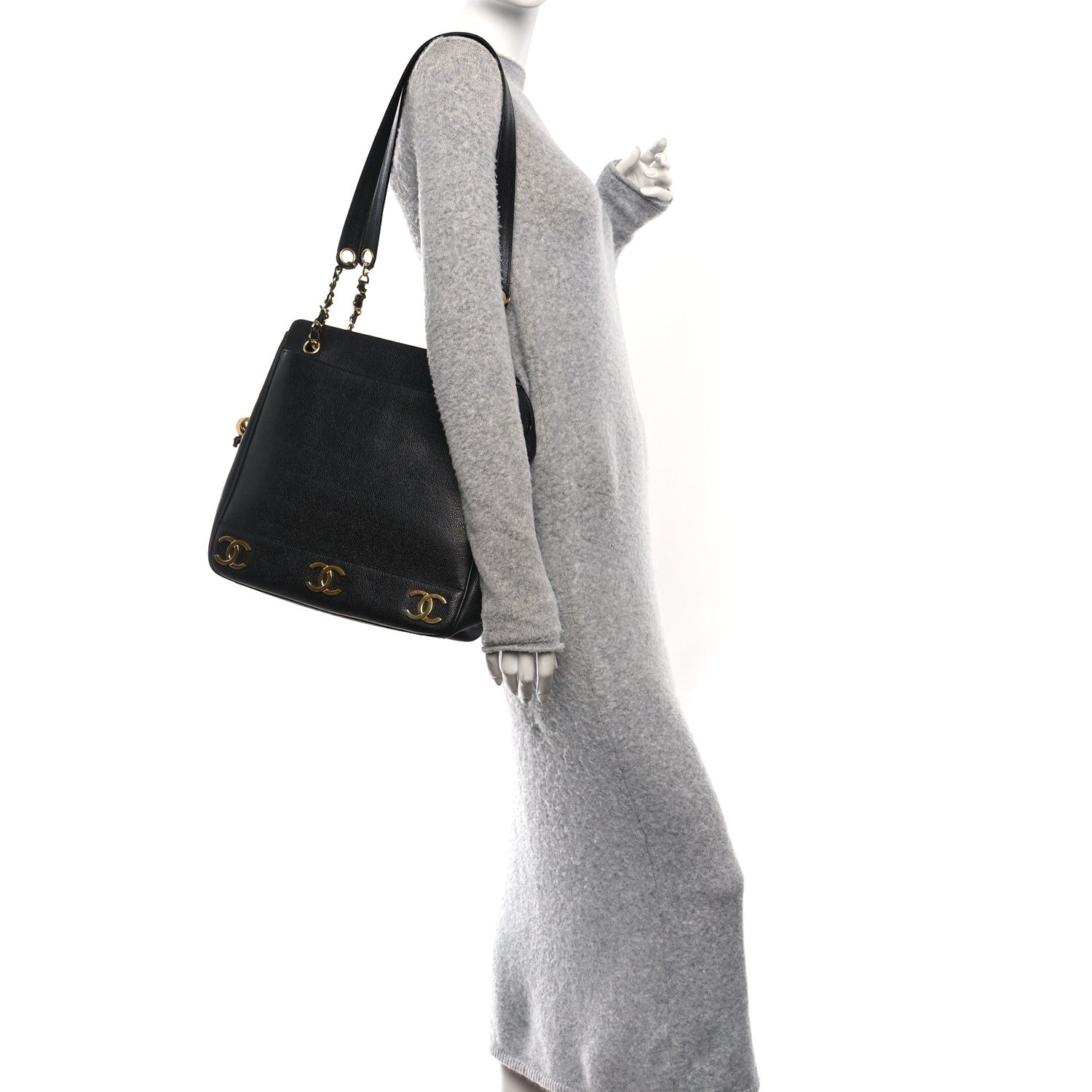 Chanel Caviar CC Shoulder Bag Black 2 of 10