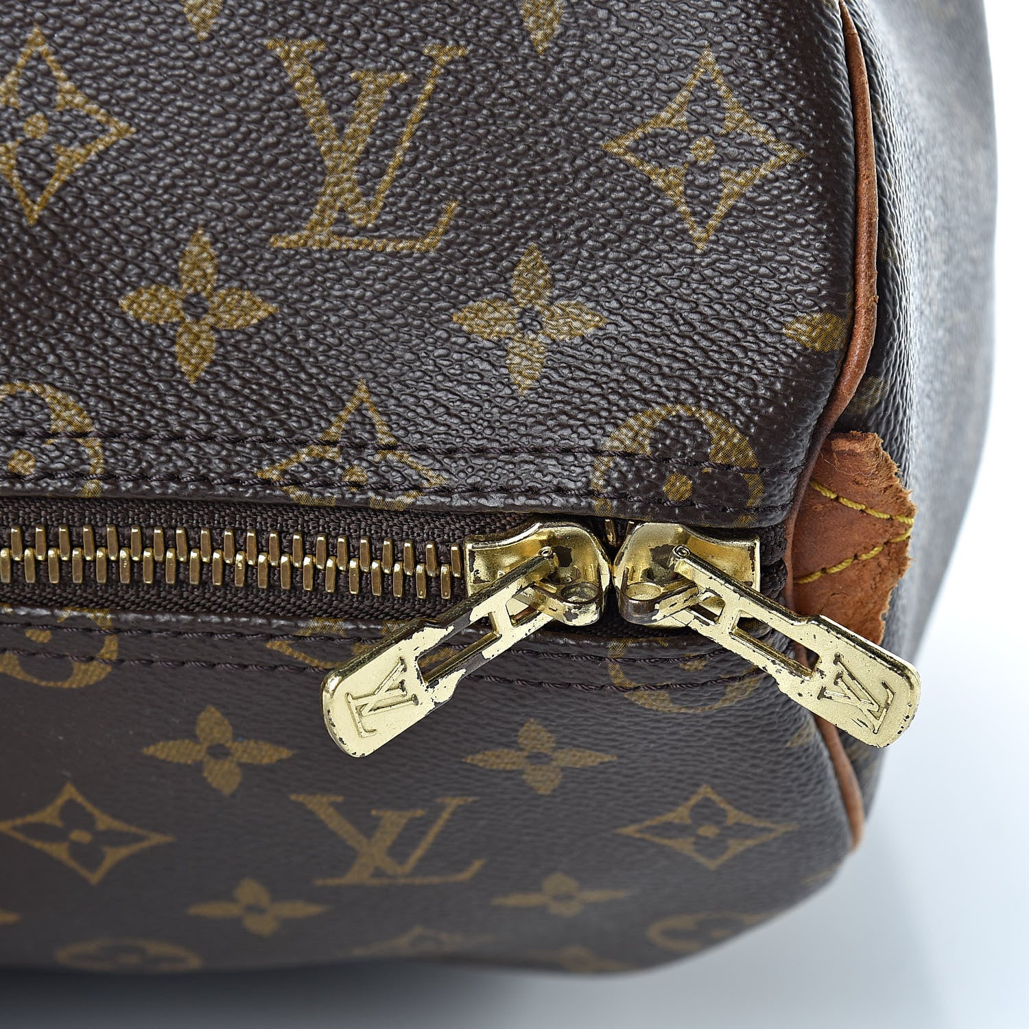 Louis Vuitton Monogram Keepall 50 24 of 24