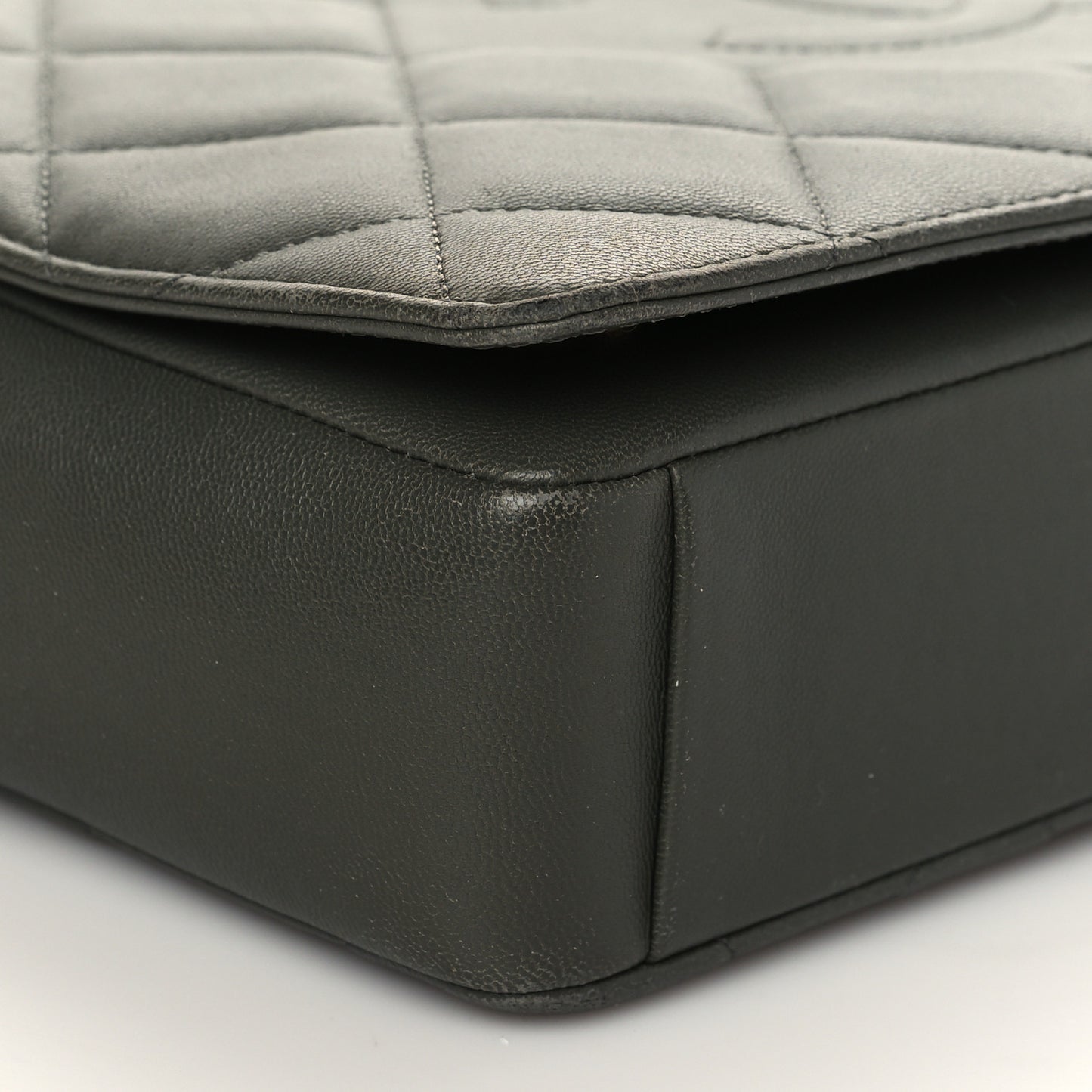 Lambskin Quilted Medium Diamond CC Flap Khaki