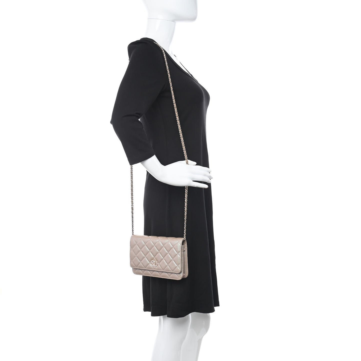 Iridescent Caviar Quilted Wallet On Chain WOC Beige