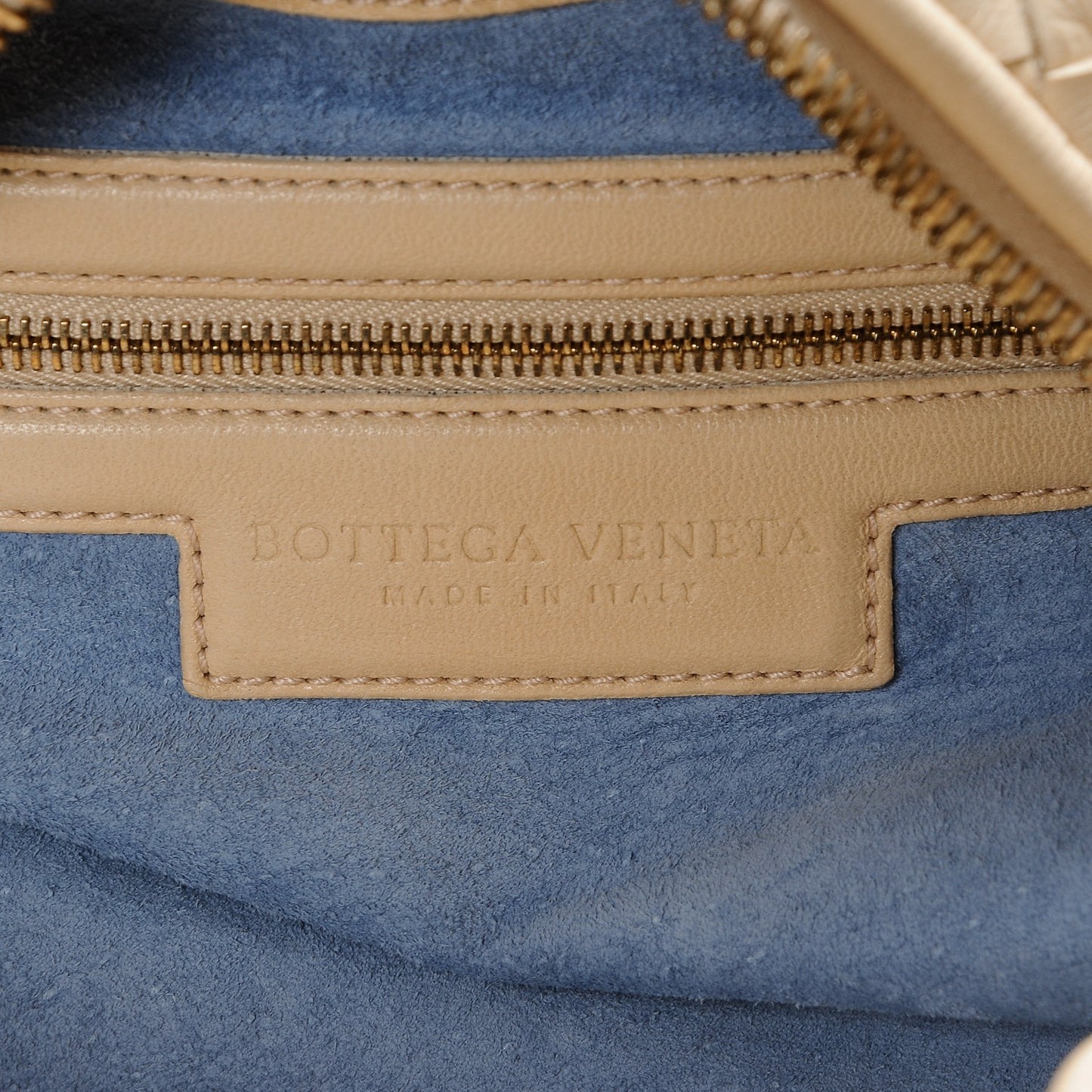 Nappa Intrecciato Pyramid Hobo Aurora