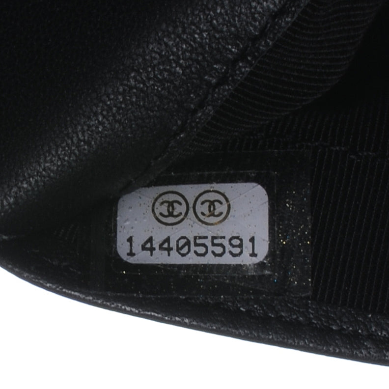 Patent Quilted Yen Wallet Black