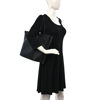 Louis Vuitton Empreinte Monogram Giant Neverfull MM Black 2 of 8