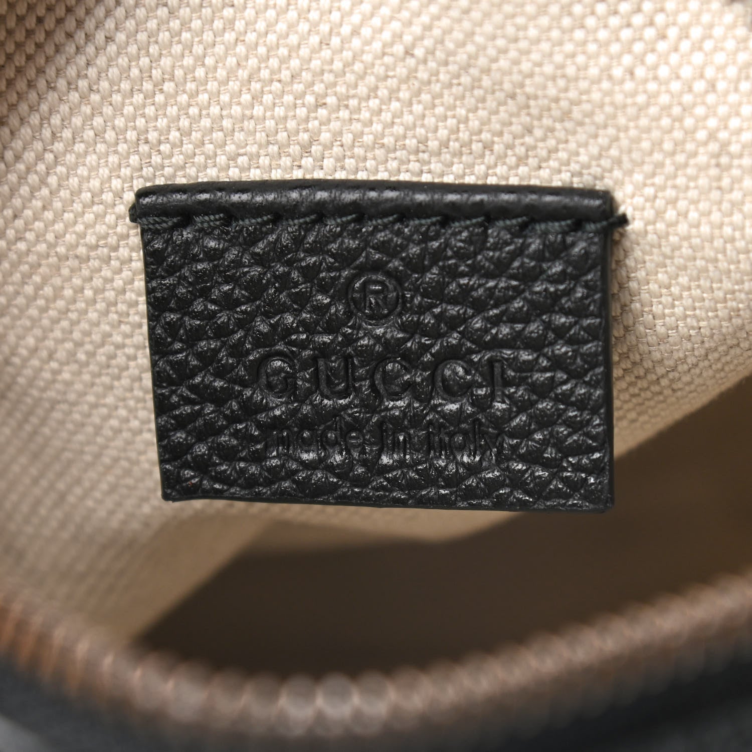 Gucci Grained Calfskin Mini Logo Messenger Bag Black 6 of 9