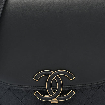 Chanel Shiny Calfskin Goatskin Quilted Medium Coco Curve Messenger Flap Black 8 of 10