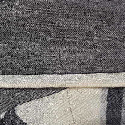 Hermes Cashmere Silk L Instruction Du Roy Shawl 140 Gris Acier White Black 6 of 6