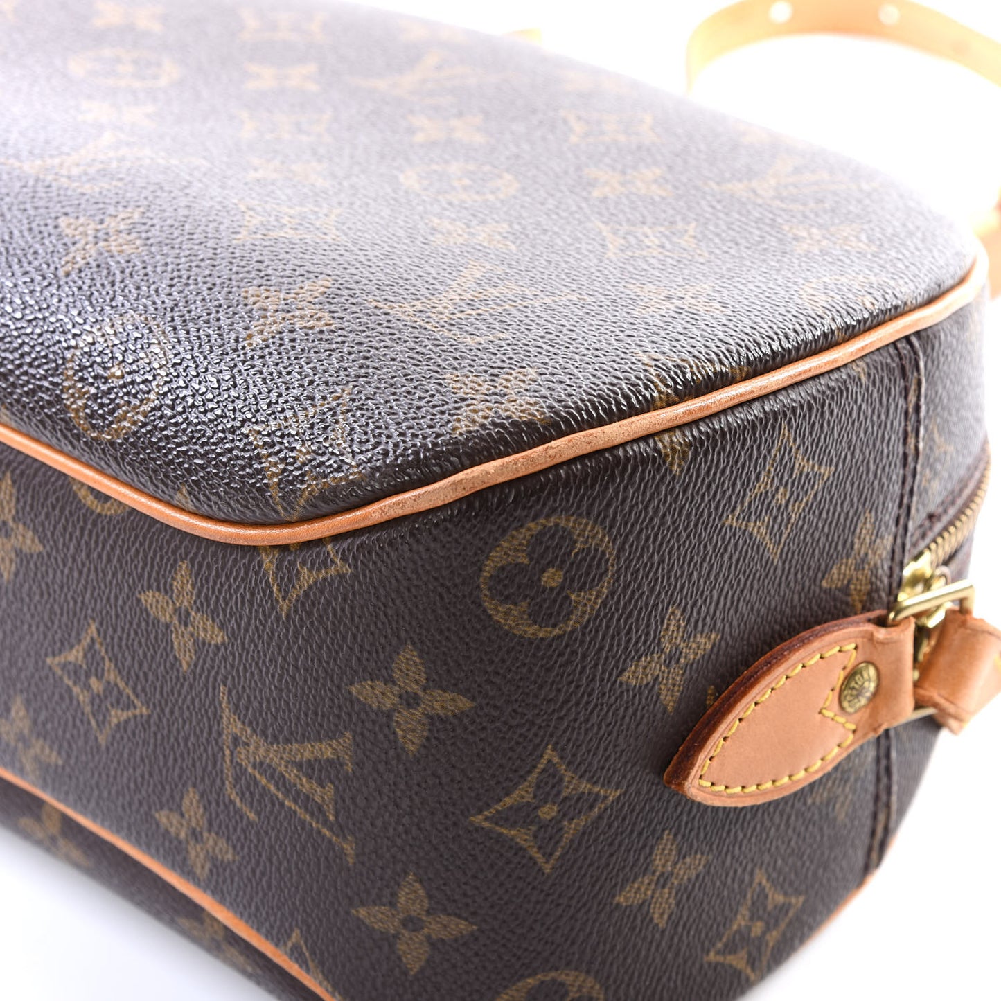 Monogram Blois