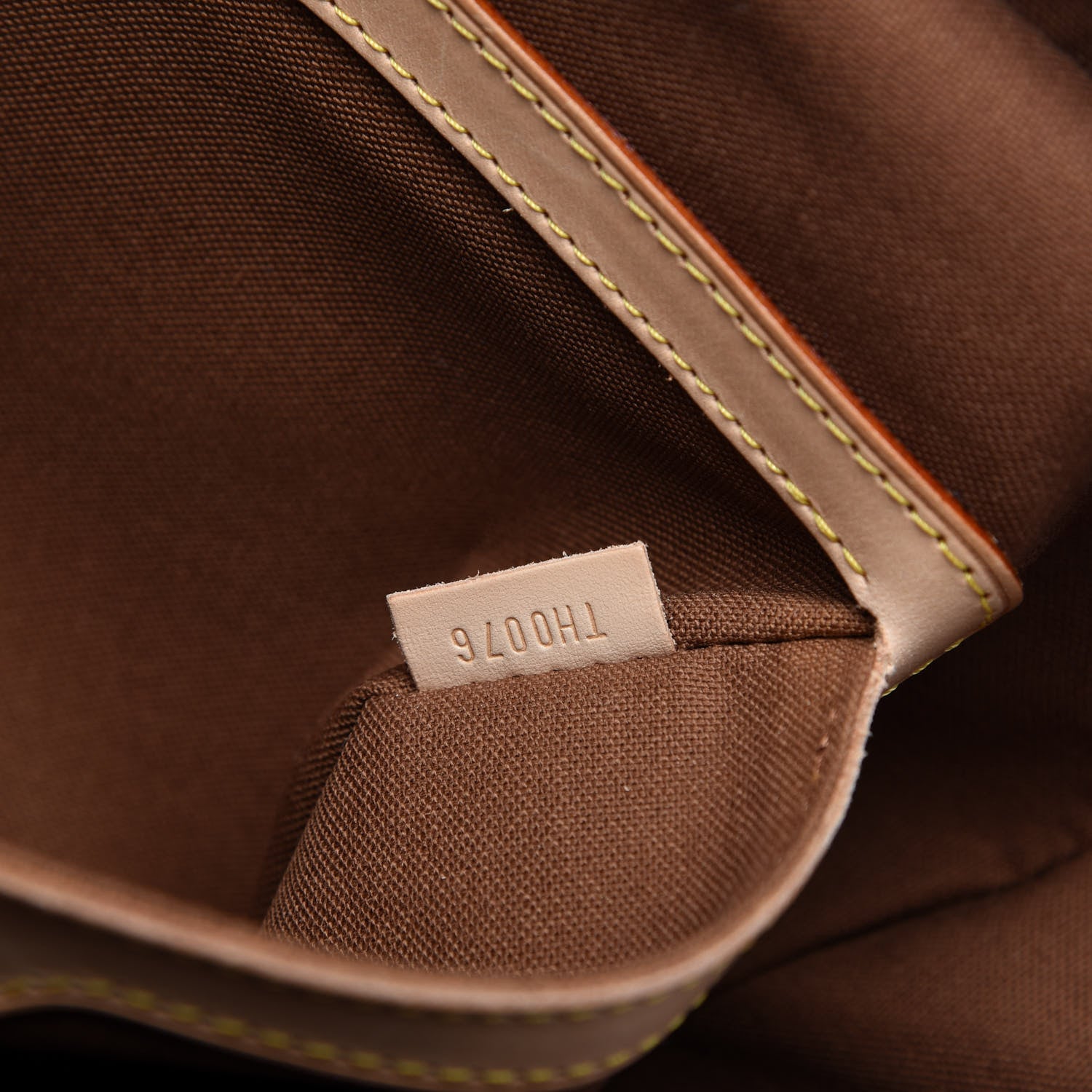 Louis Vuitton Monogram Carryall 9 of 10