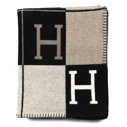 Hermes Wool Cashmere Avalon III Blanket Ecru Black 1 of 3