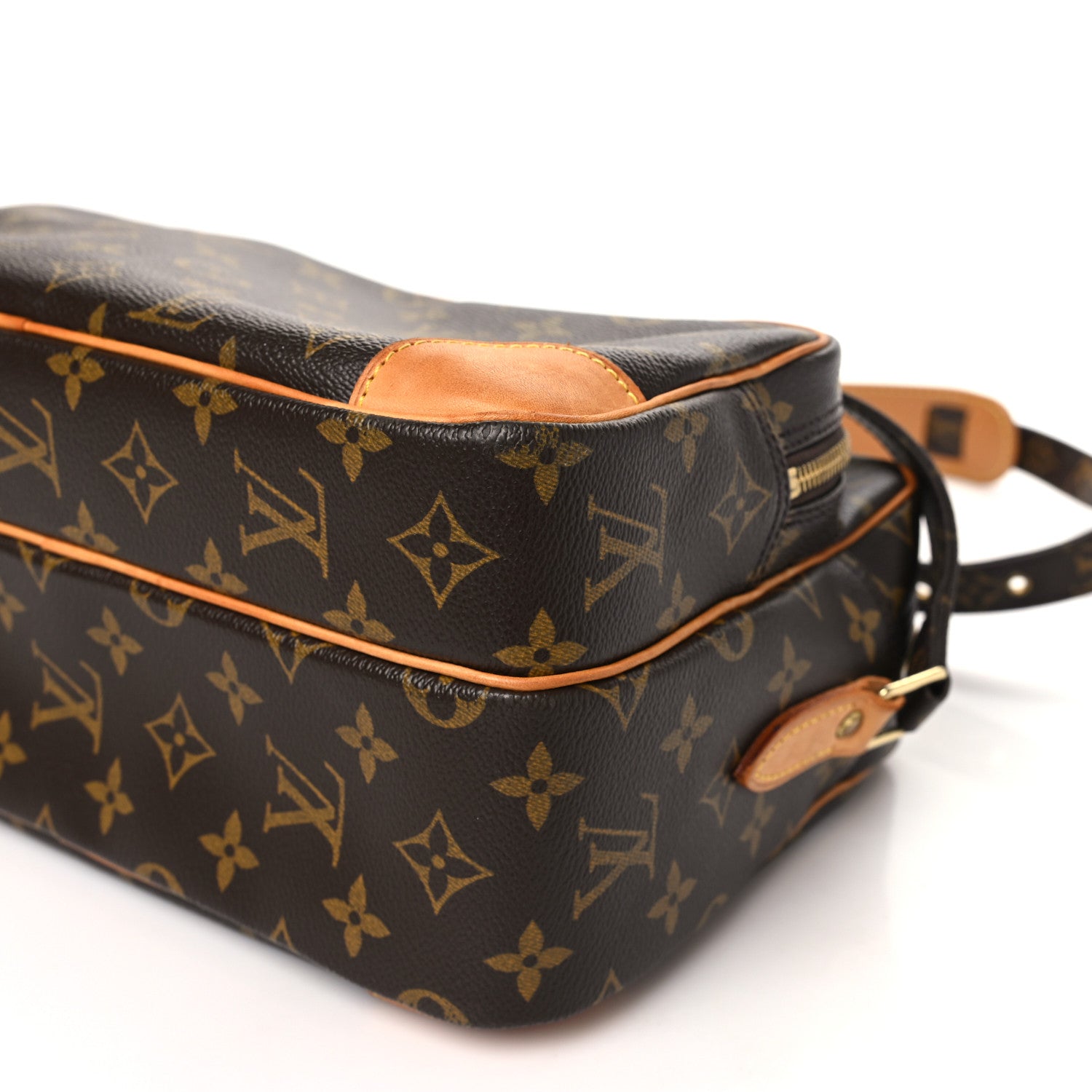 Louis Vuitton Monogram Nil 28 9 of 9