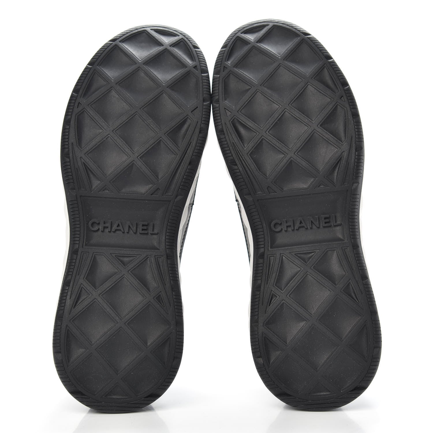 Chanel Velvet Calfskin Mixed Fibers CC Sneakers 37.5 Black 5 of 8
